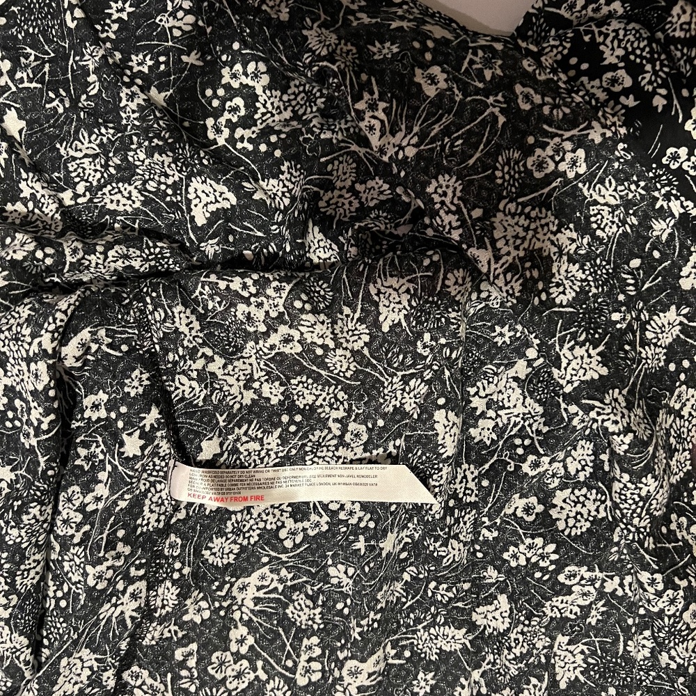 Intimately Free People Black Kora Floral Printed Woven Cami Tank Adjust Straps - Picture 9 of 12